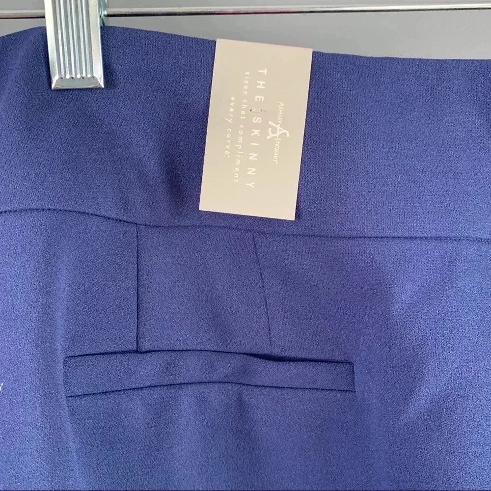 **NEW Ashley Stewart The Skinny Stretch Pants